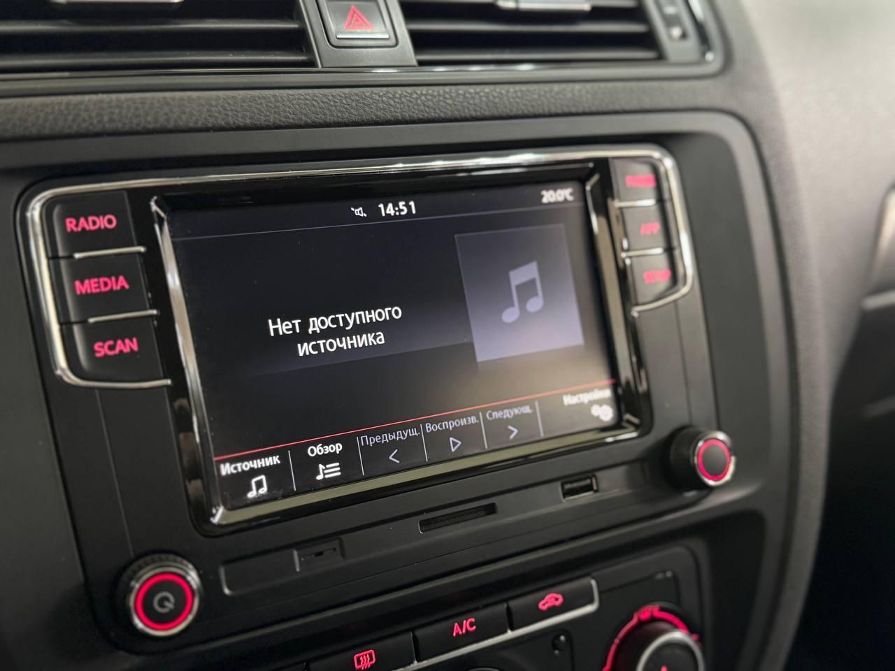 Volkswagen Jetta