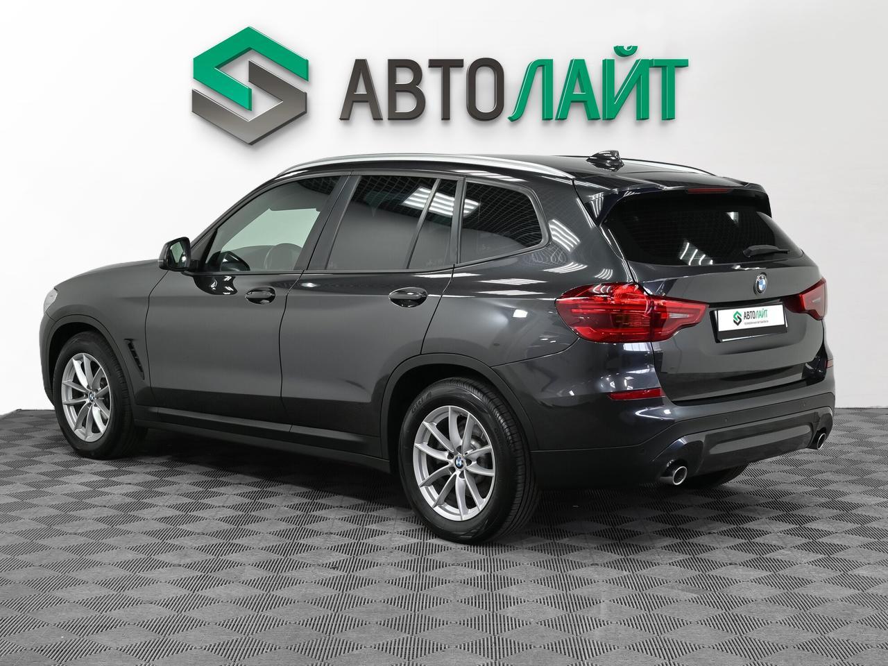 фото автомобиля 3