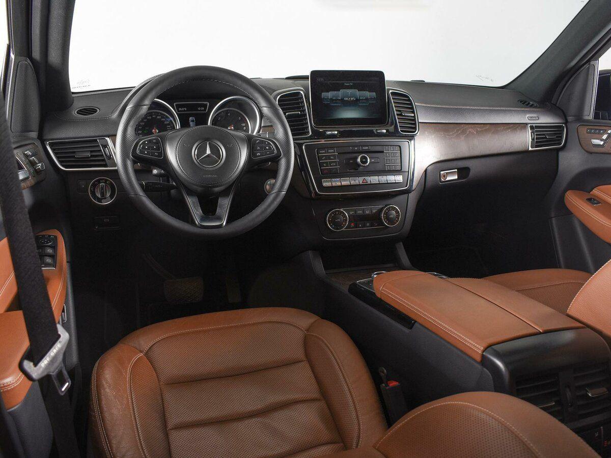 Mercedes-Benz GLS, 2016