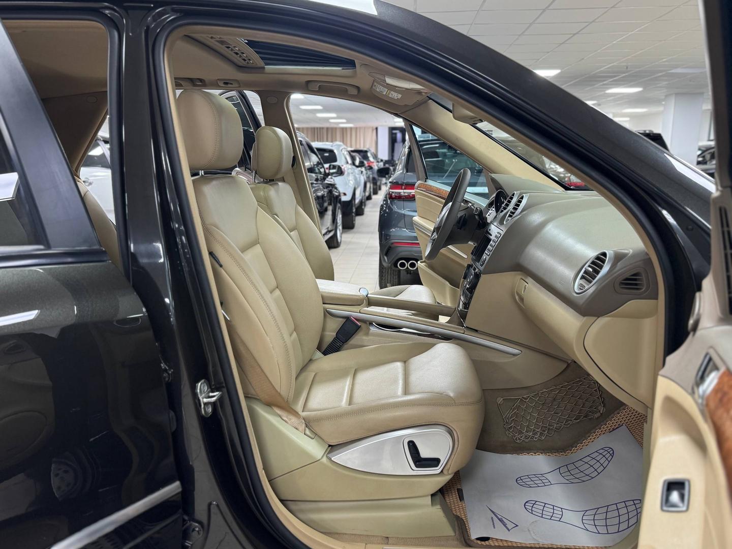 Mercedes-Benz M-Класс