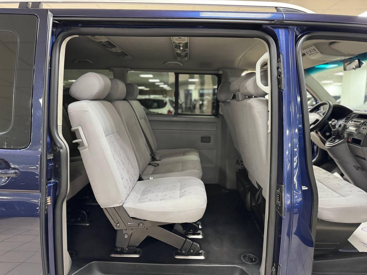 Volkswagen Caravelle