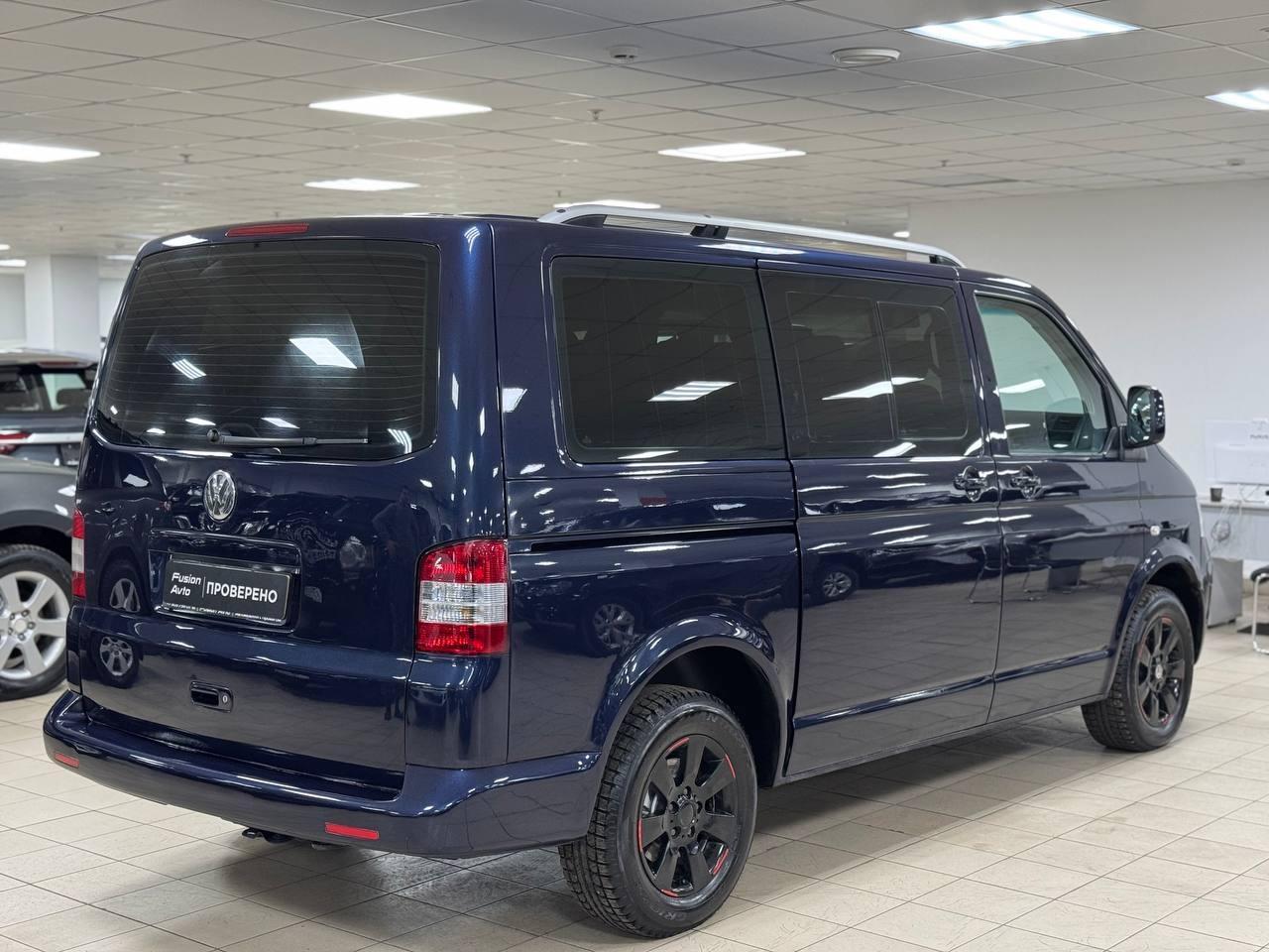 Volkswagen Caravelle