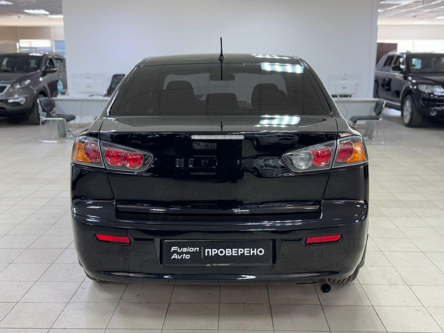 Mitsubishi Lancer