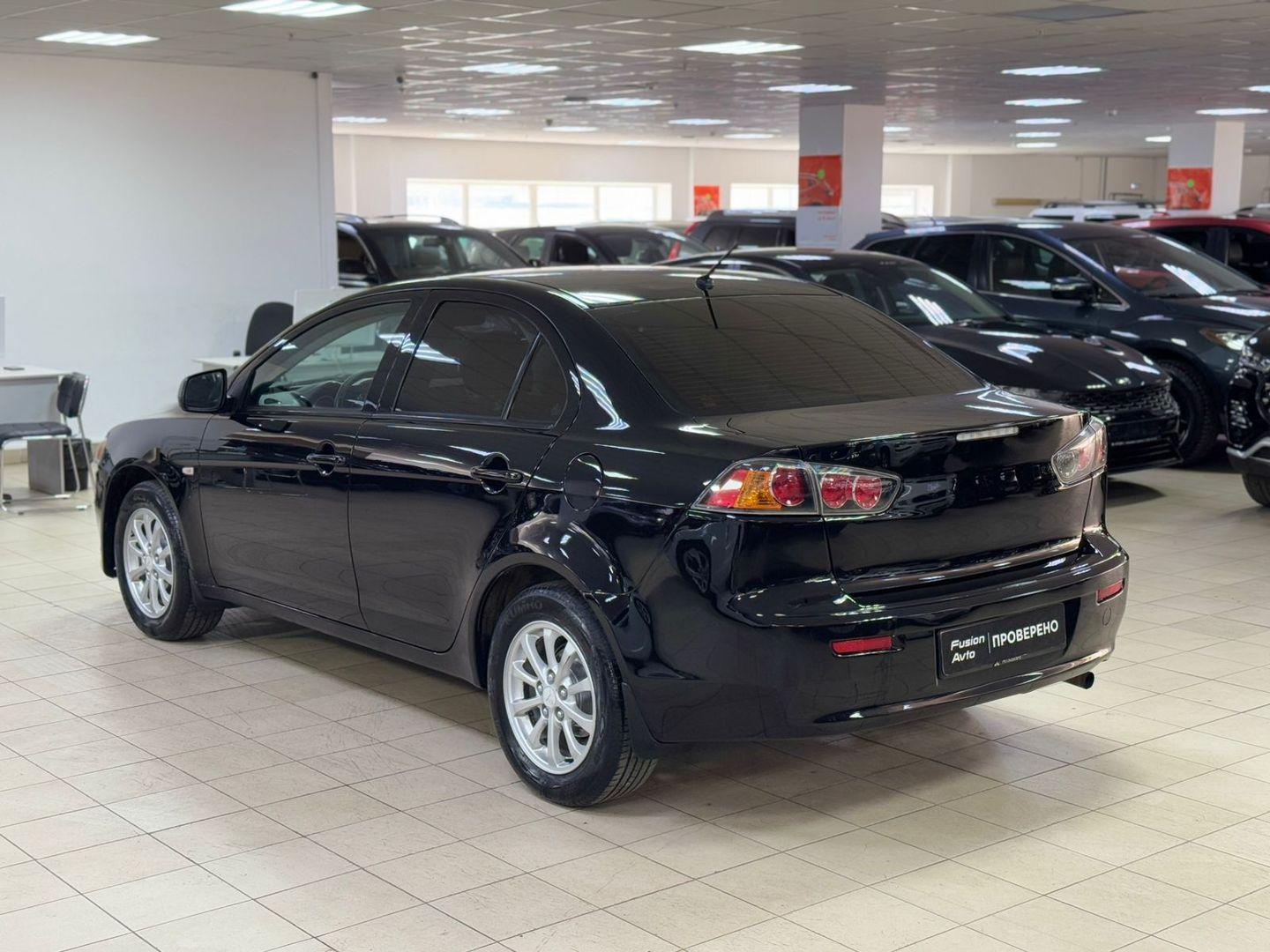 Mitsubishi Lancer