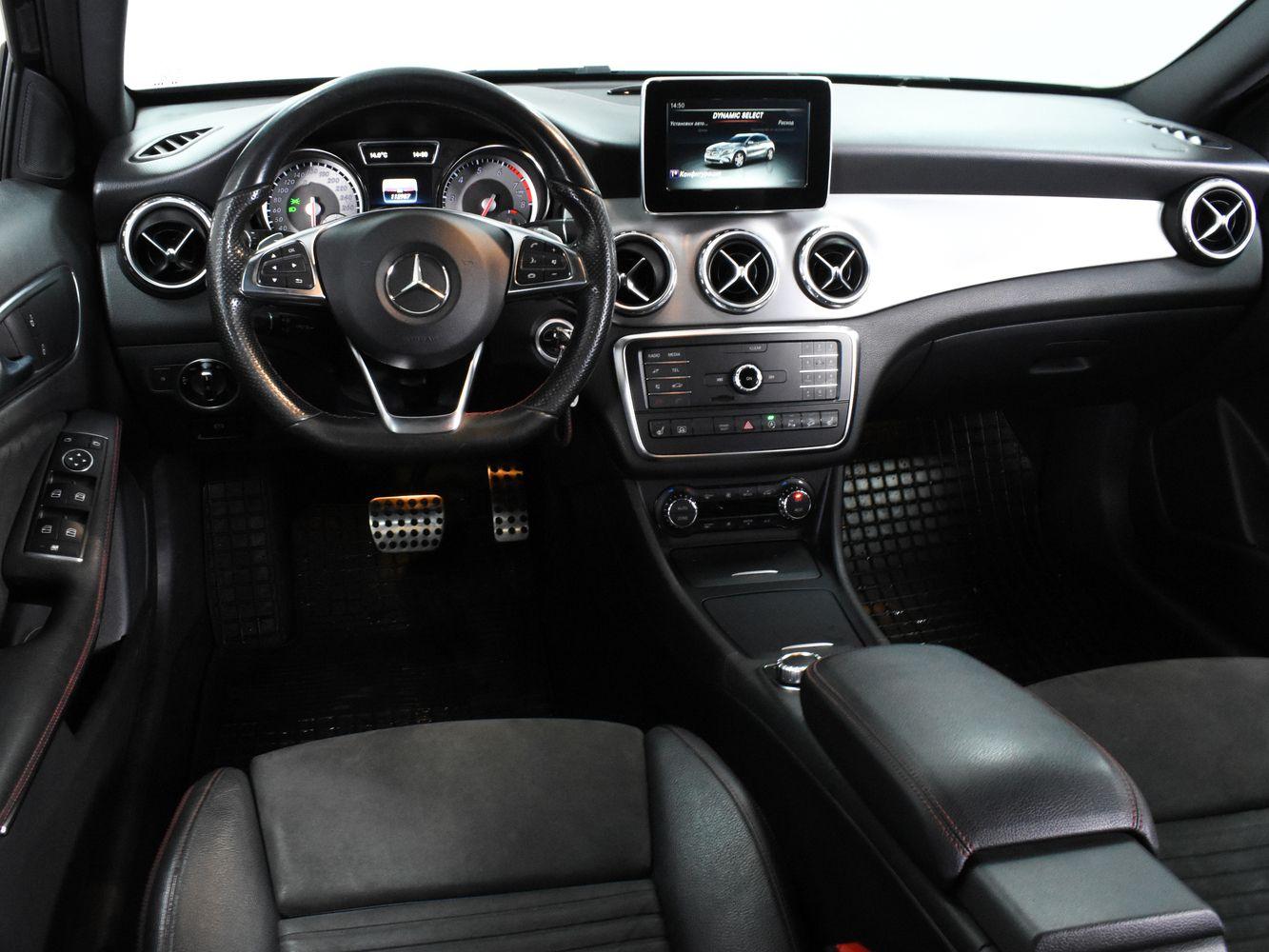 Mercedes-Benz GLA, 2016