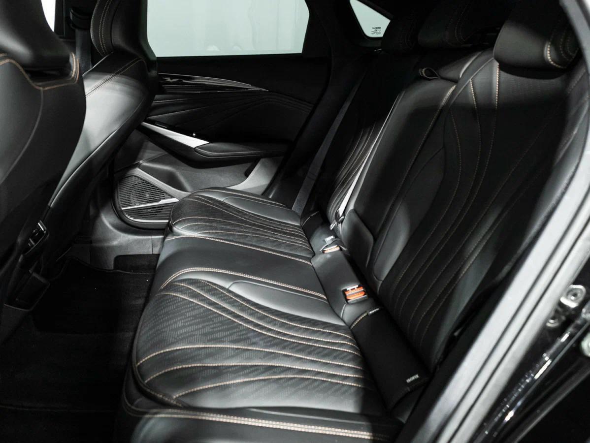 фото автомобиля 11