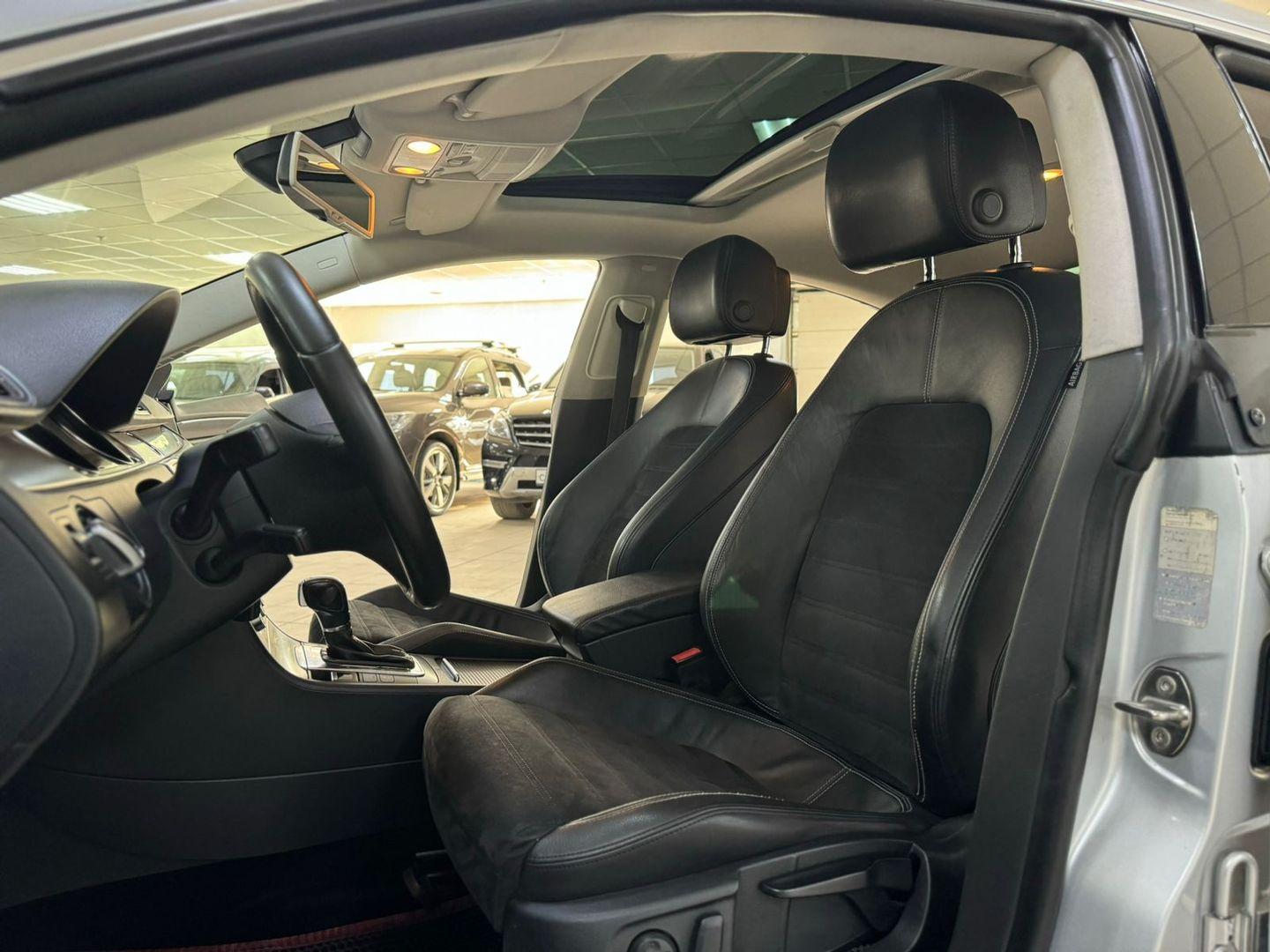Volkswagen Passat CC
