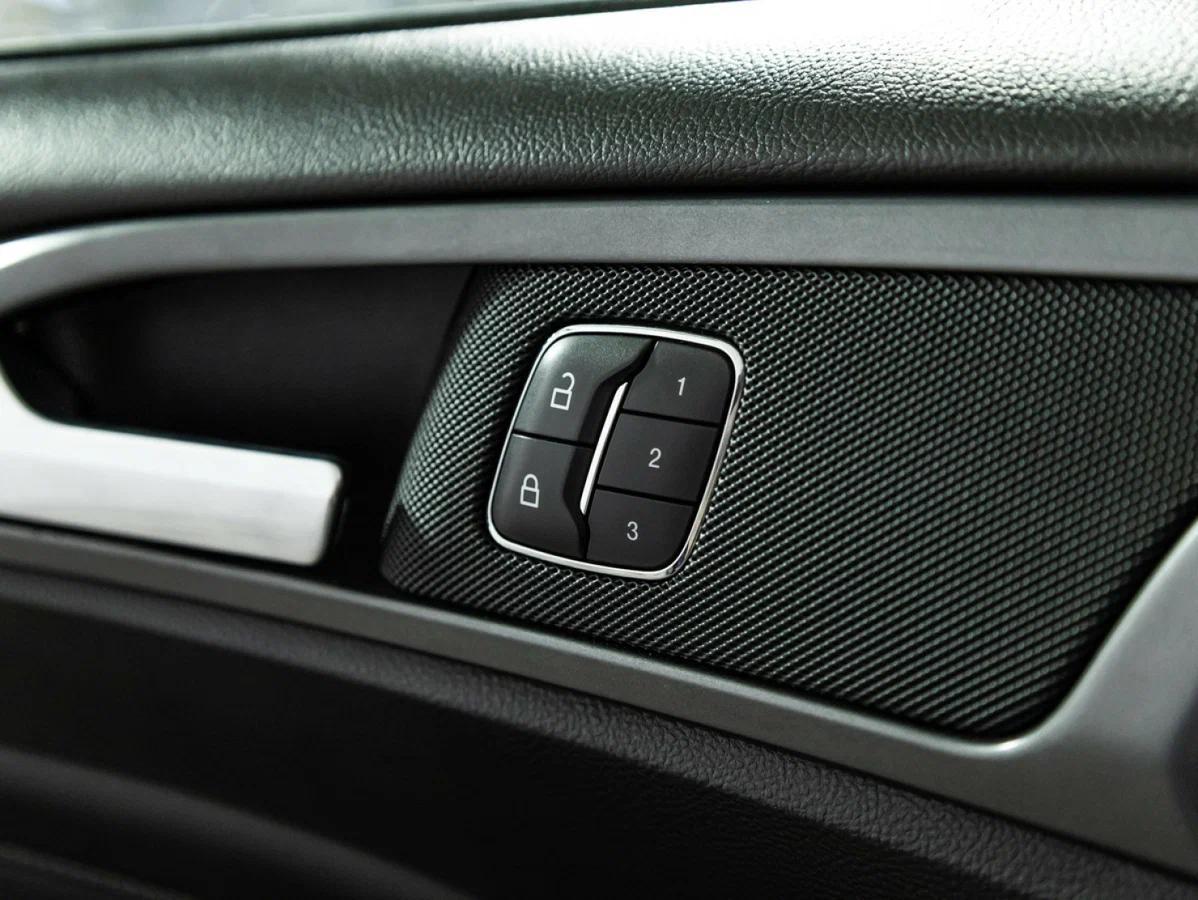 фото автомобиля 10