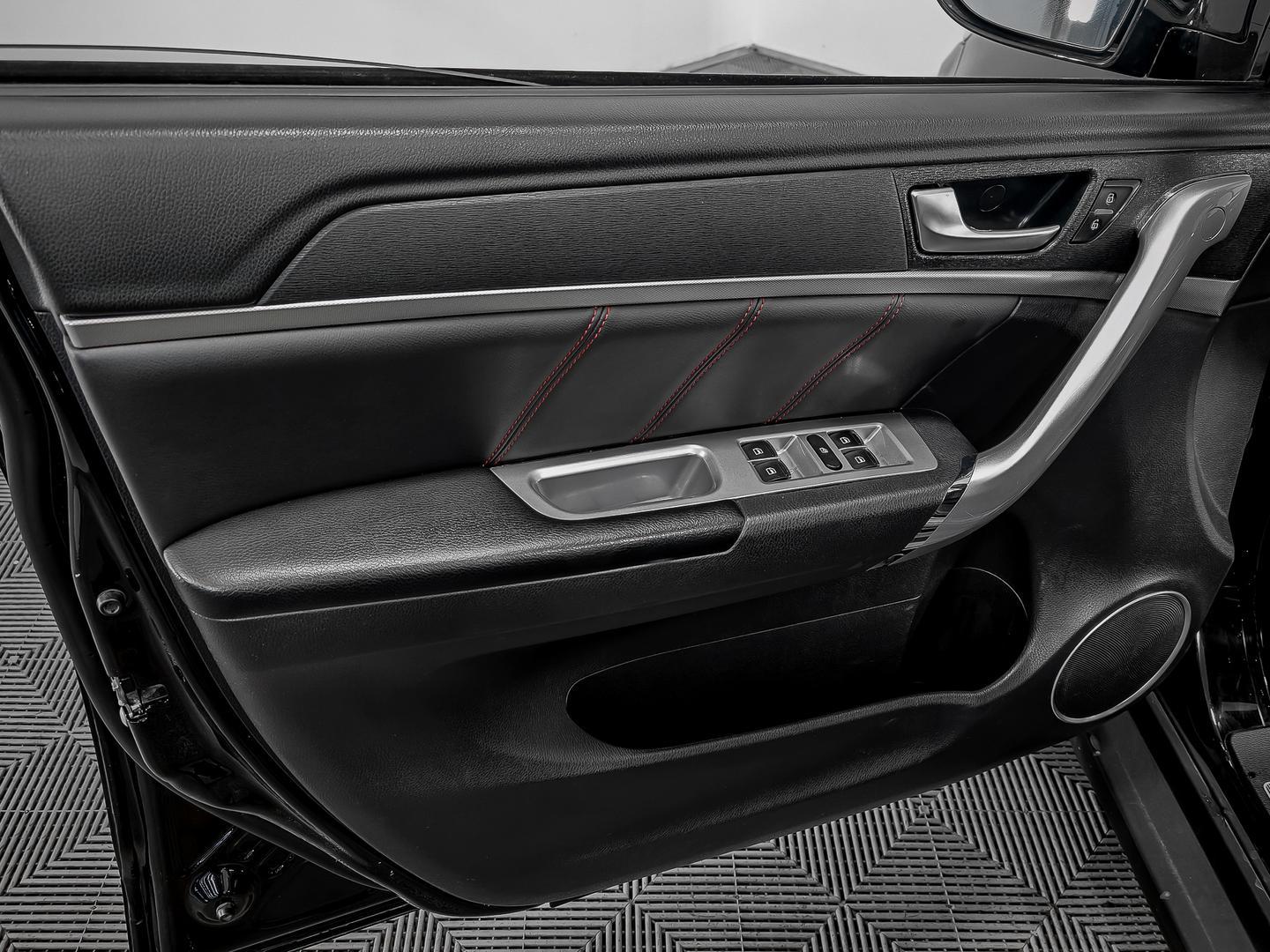 фото автомобиля 10