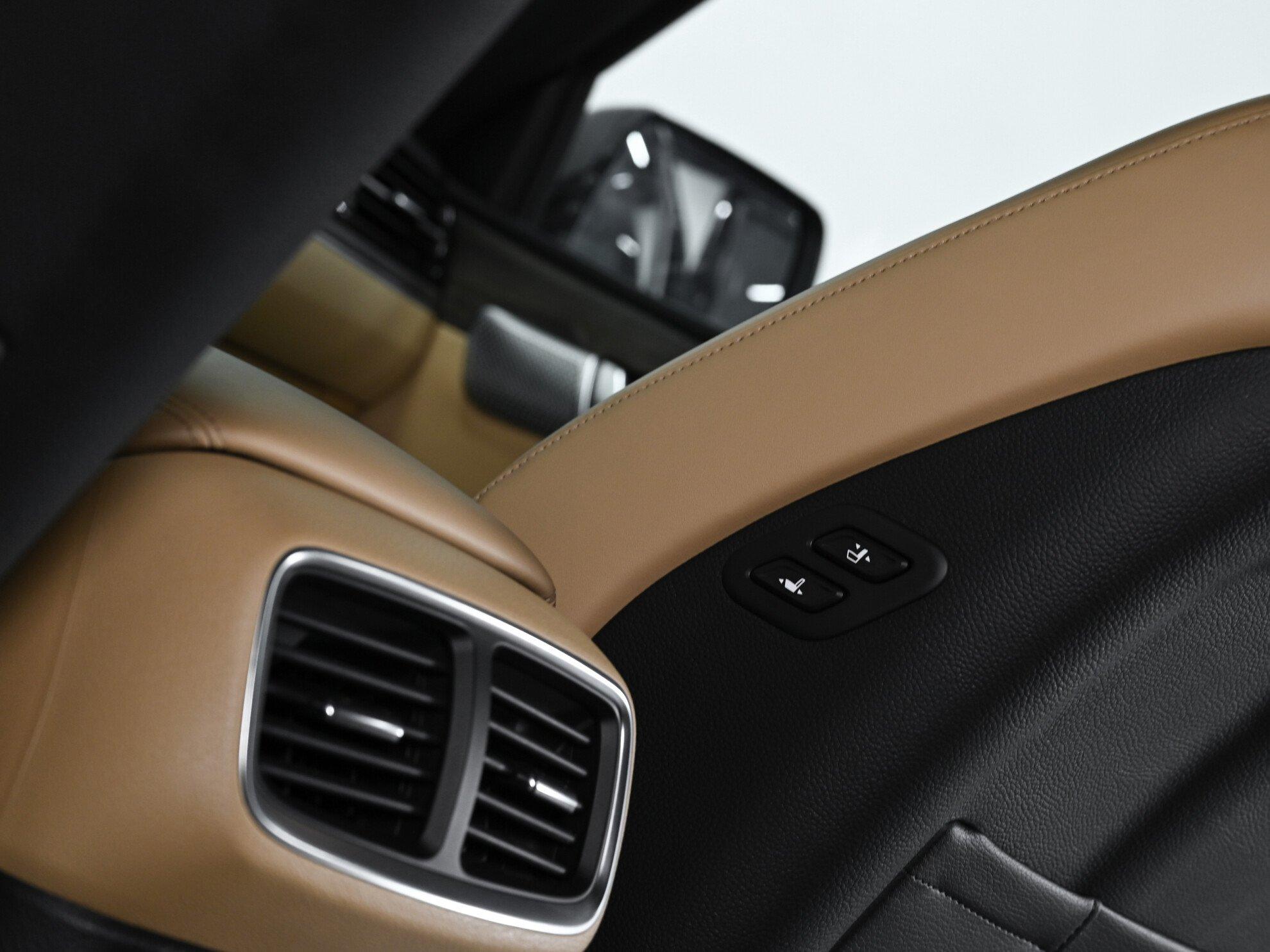 фото автомобиля 7
