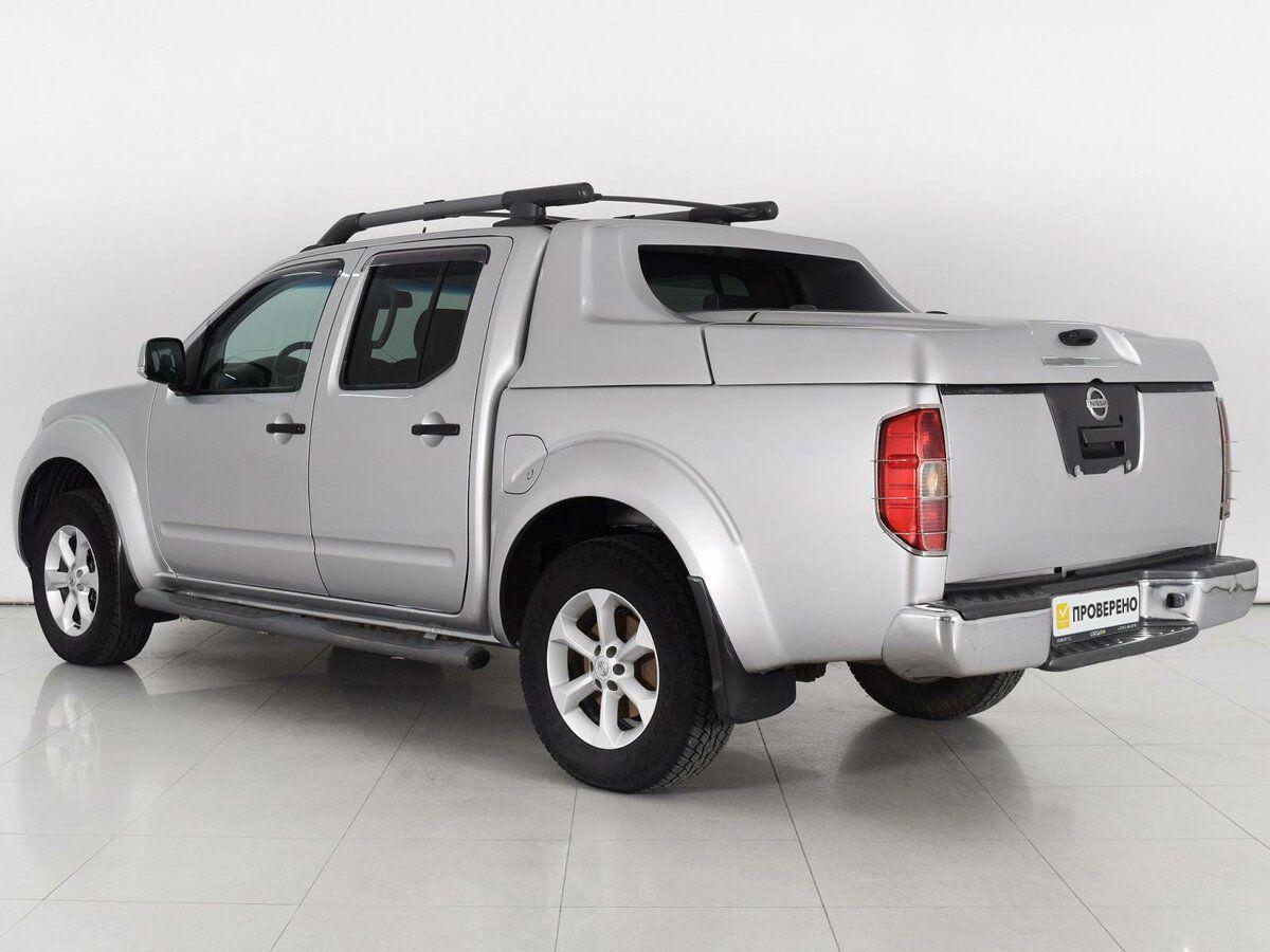 Nissan Navara (Frontier), 2011