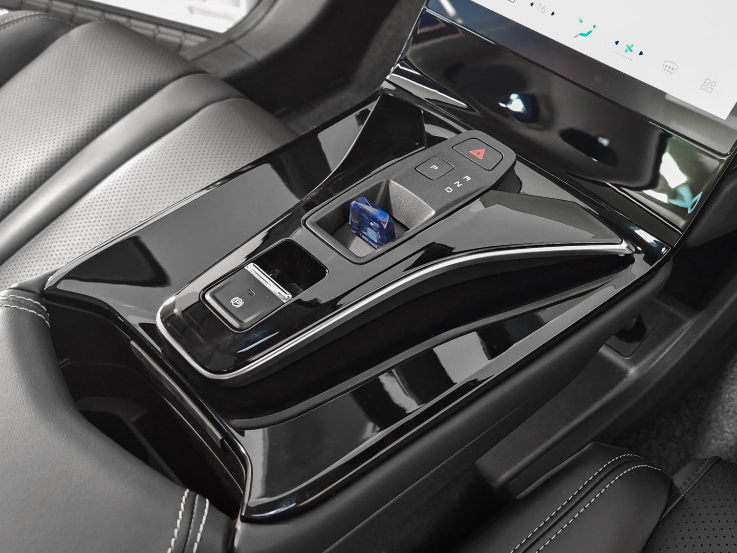 фото автомобиля 7
