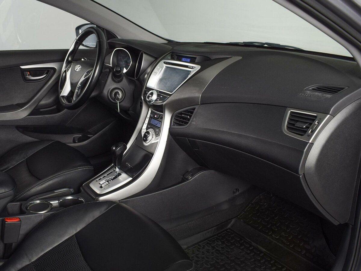 Hyundai Avante, 2013