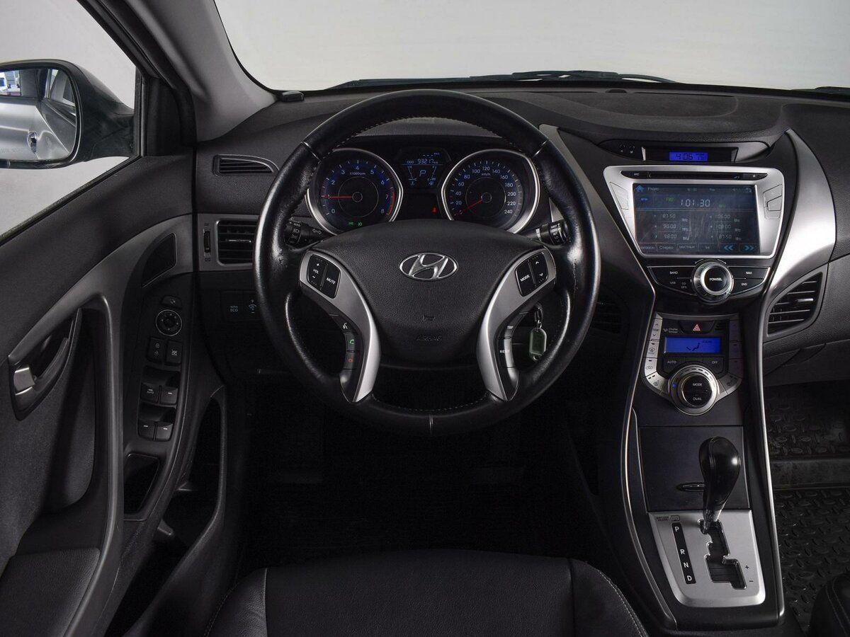Hyundai Avante, 2013