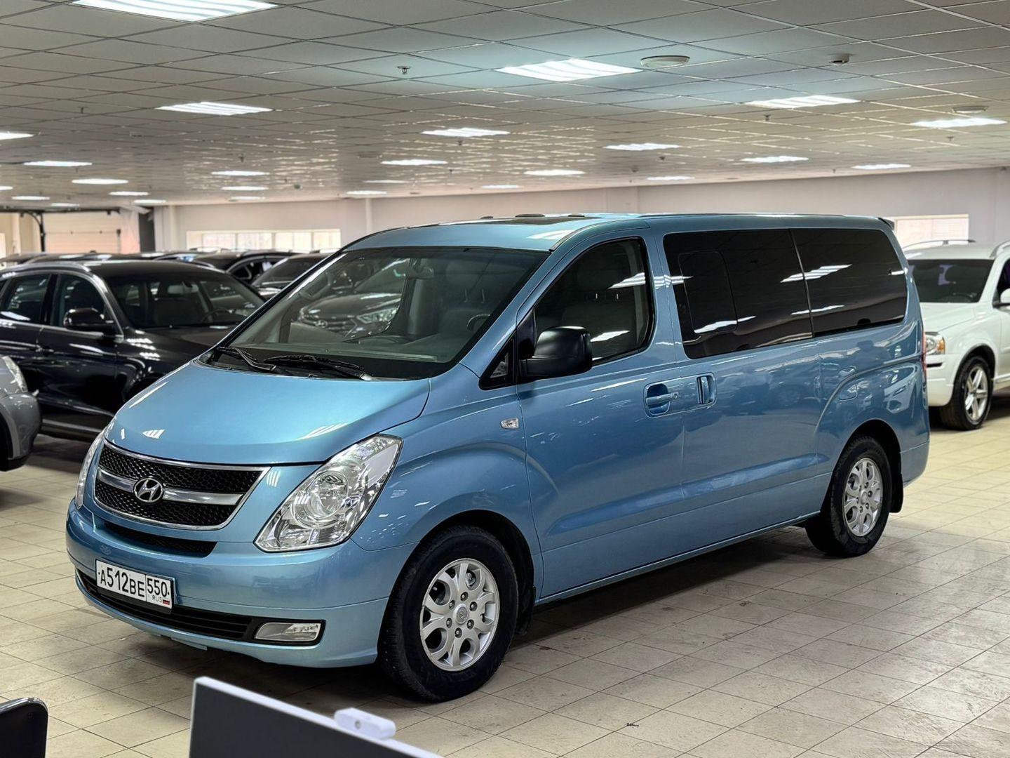 Hyundai Grand Starex