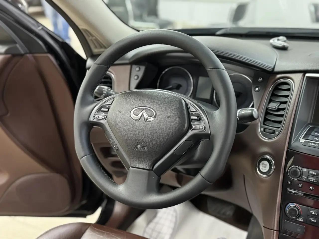 Infiniti EX