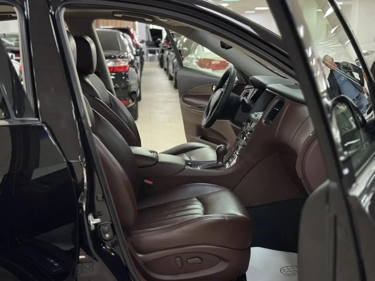 Infiniti EX
