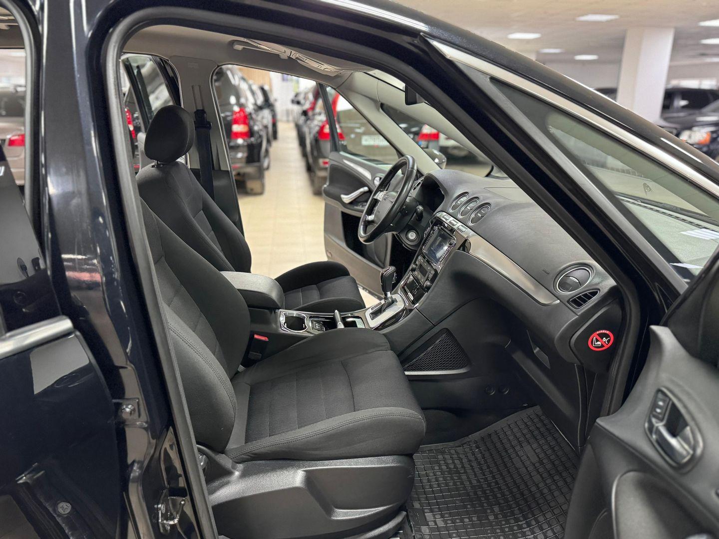 Ford S-MAX