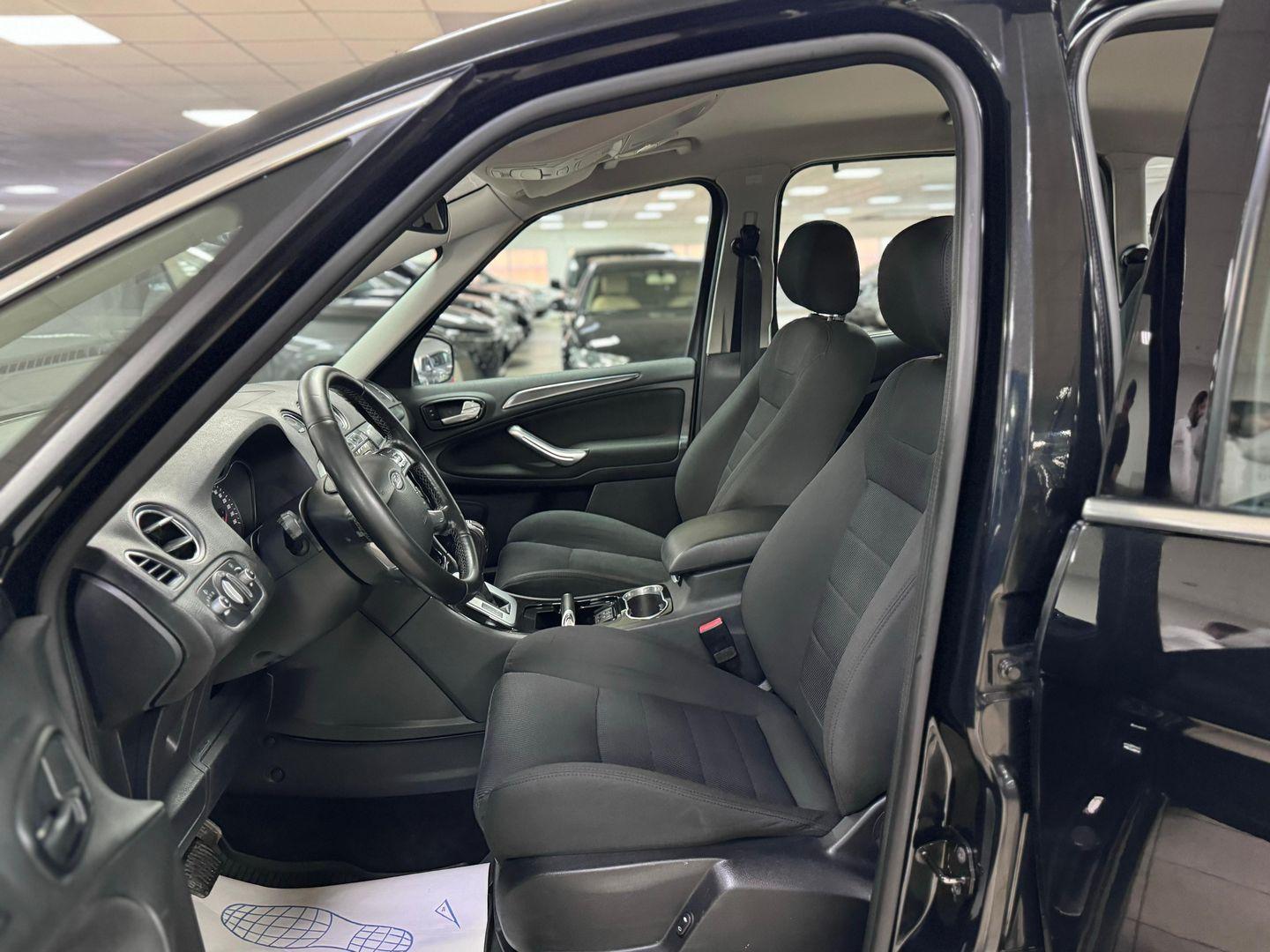 Ford S-MAX