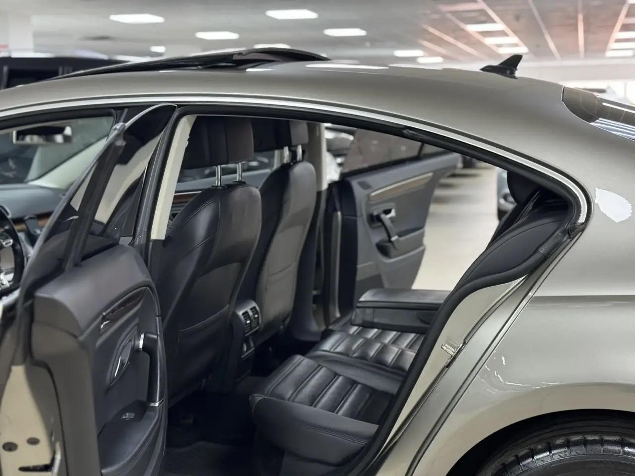 Volkswagen Passat CC
