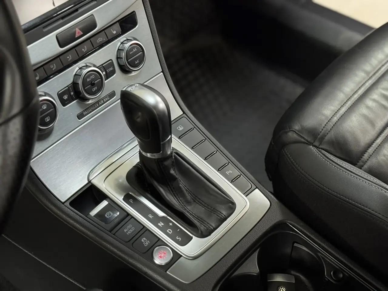 Volkswagen Passat CC