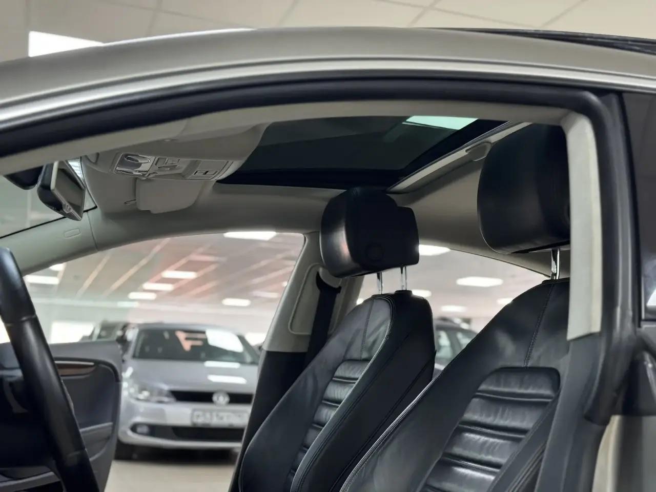 Volkswagen Passat CC