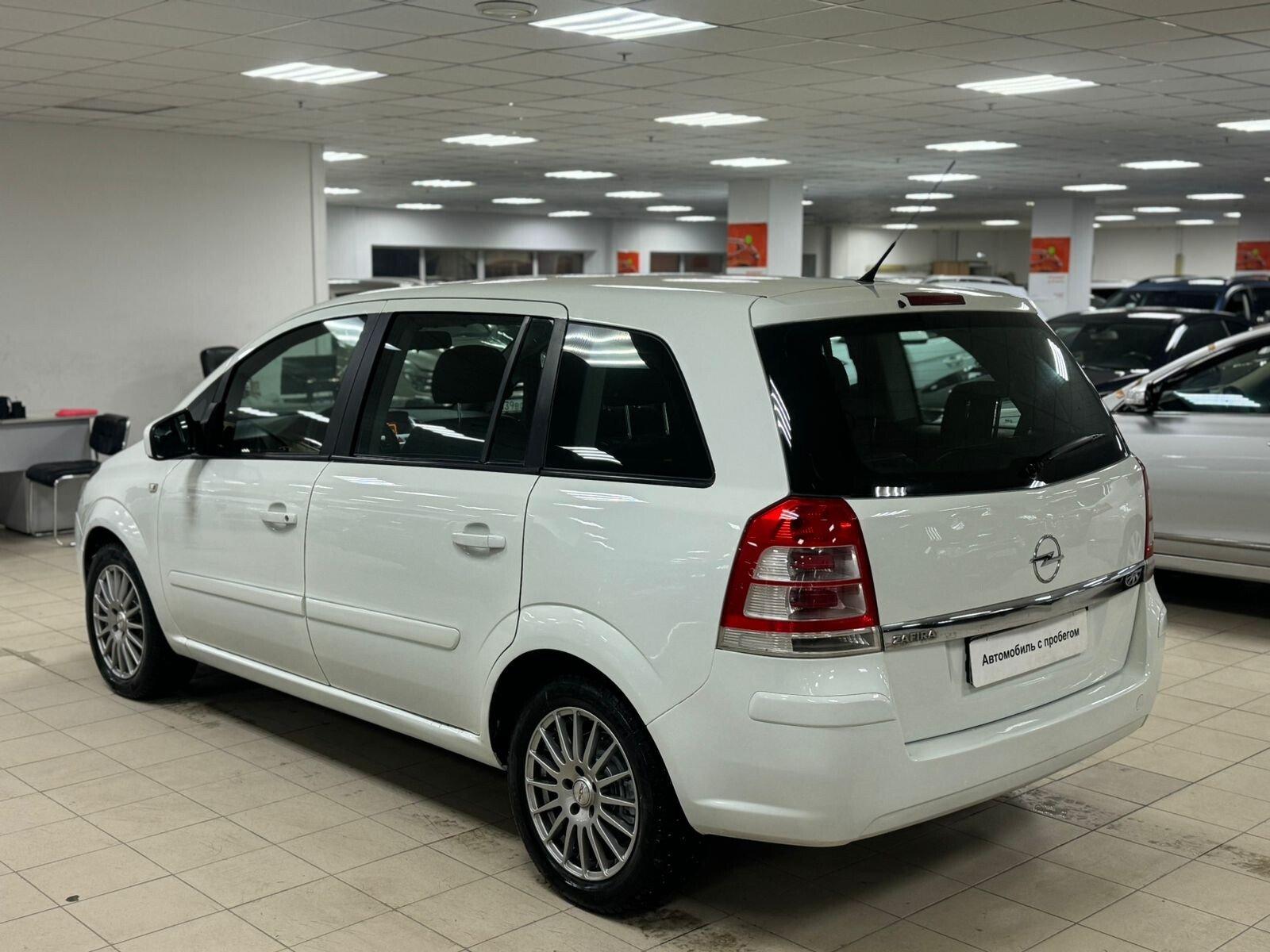Opel Zafira
