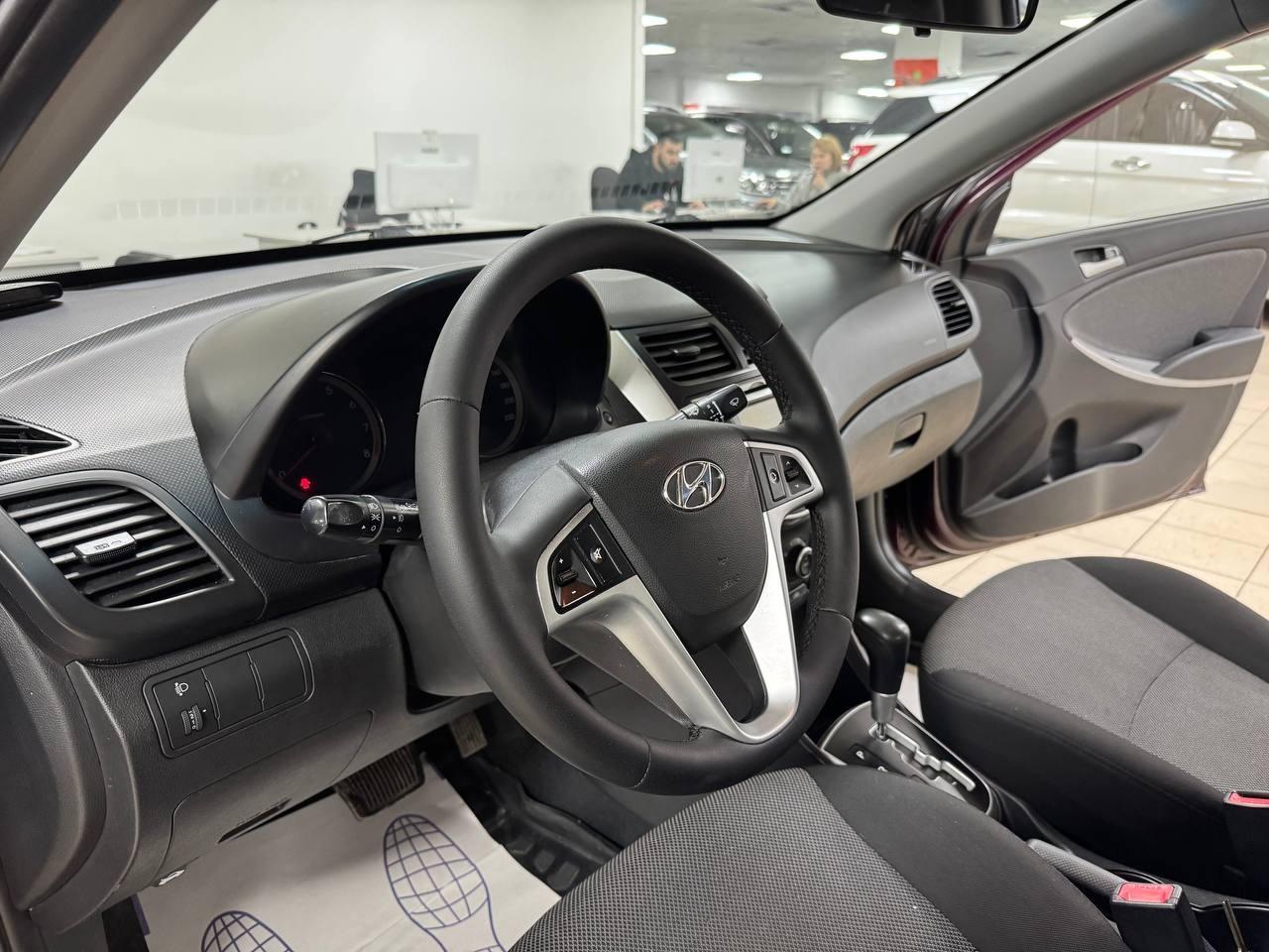 Hyundai Solaris