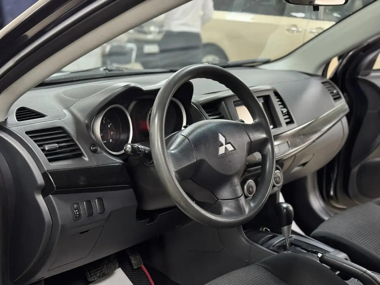 Mitsubishi Lancer