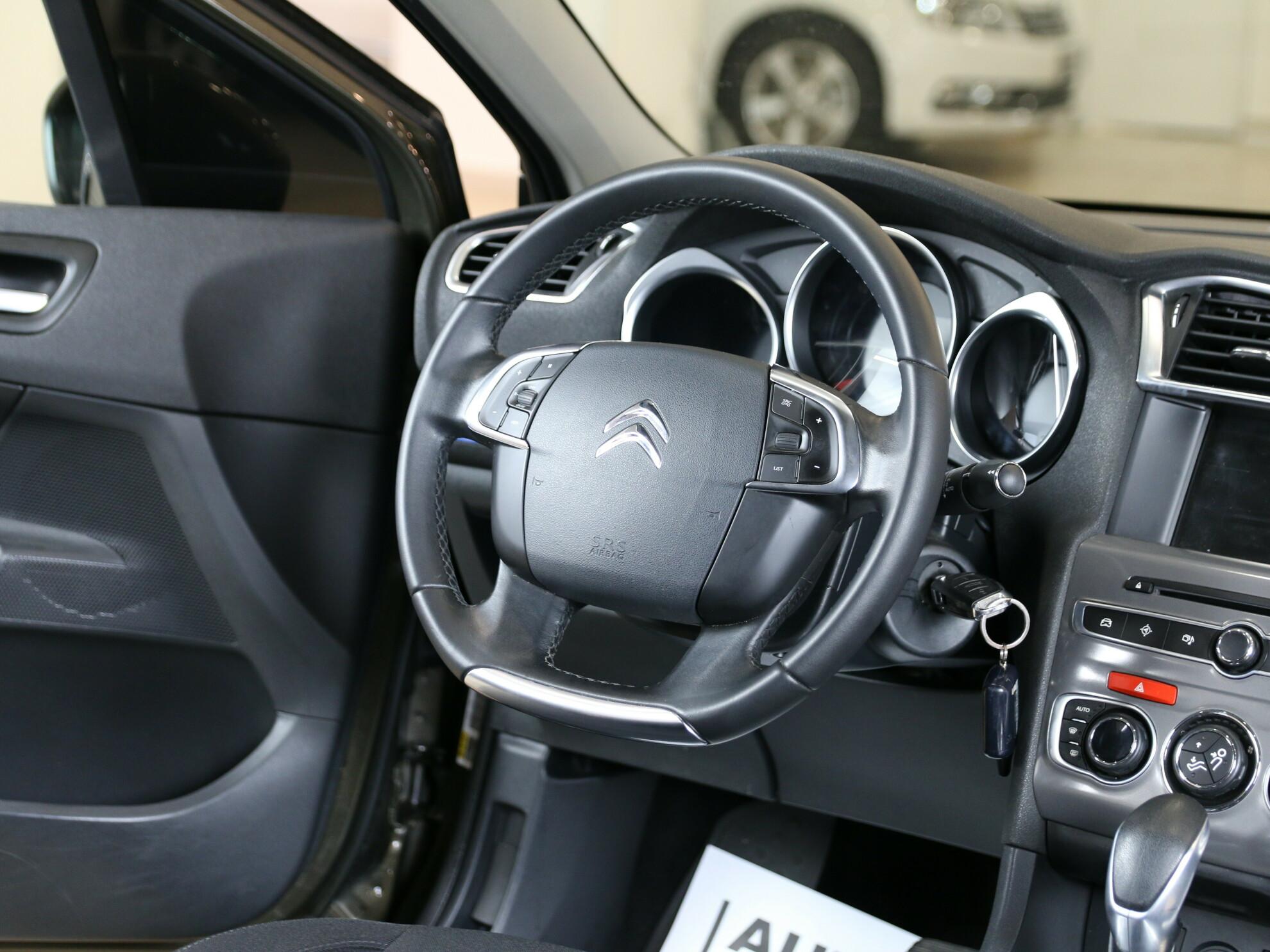 фото автомобиля 6