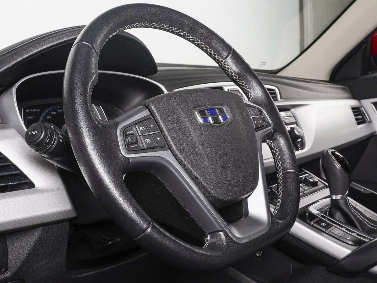 Geely Atlas, 2021