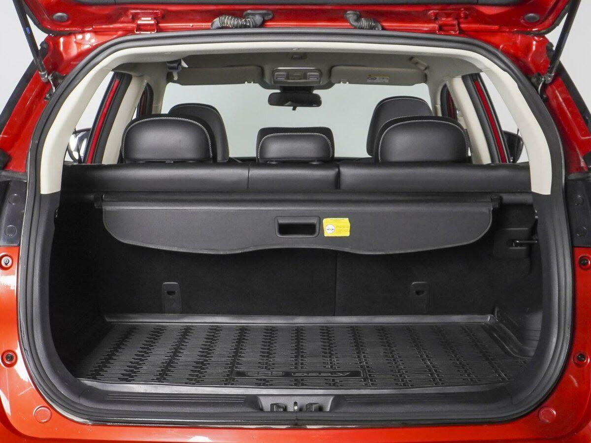 Geely Atlas, 2021