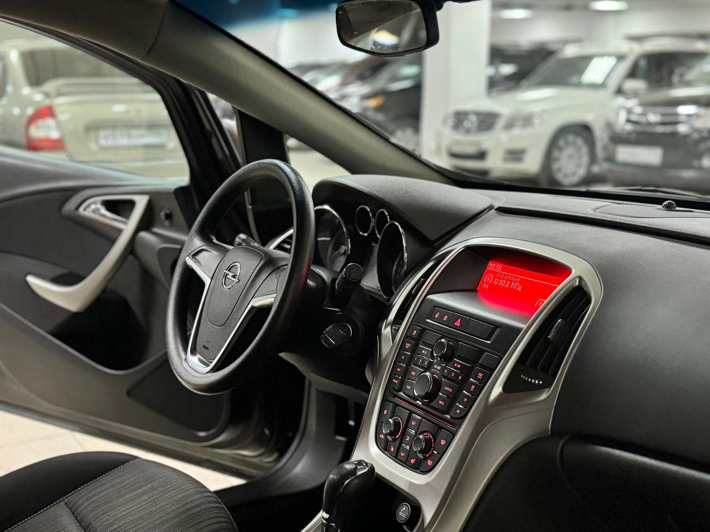Opel Astra