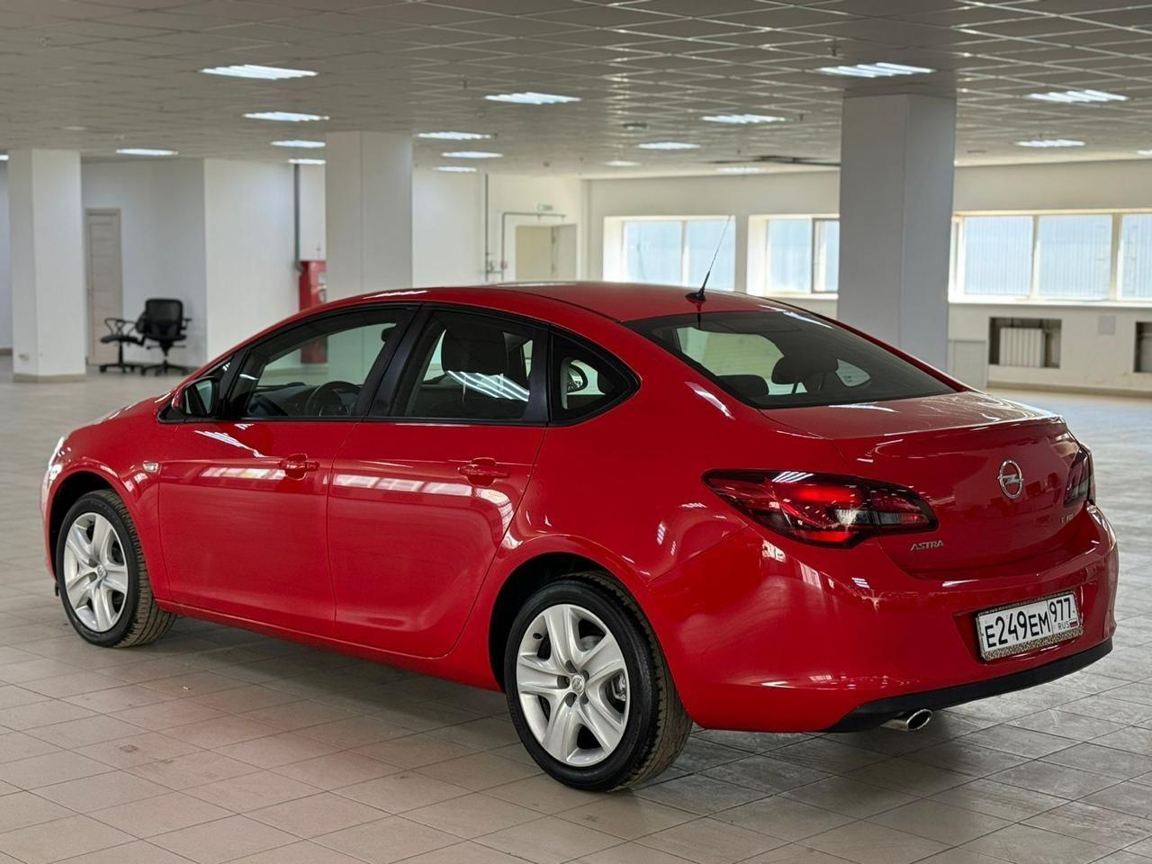 Opel Astra