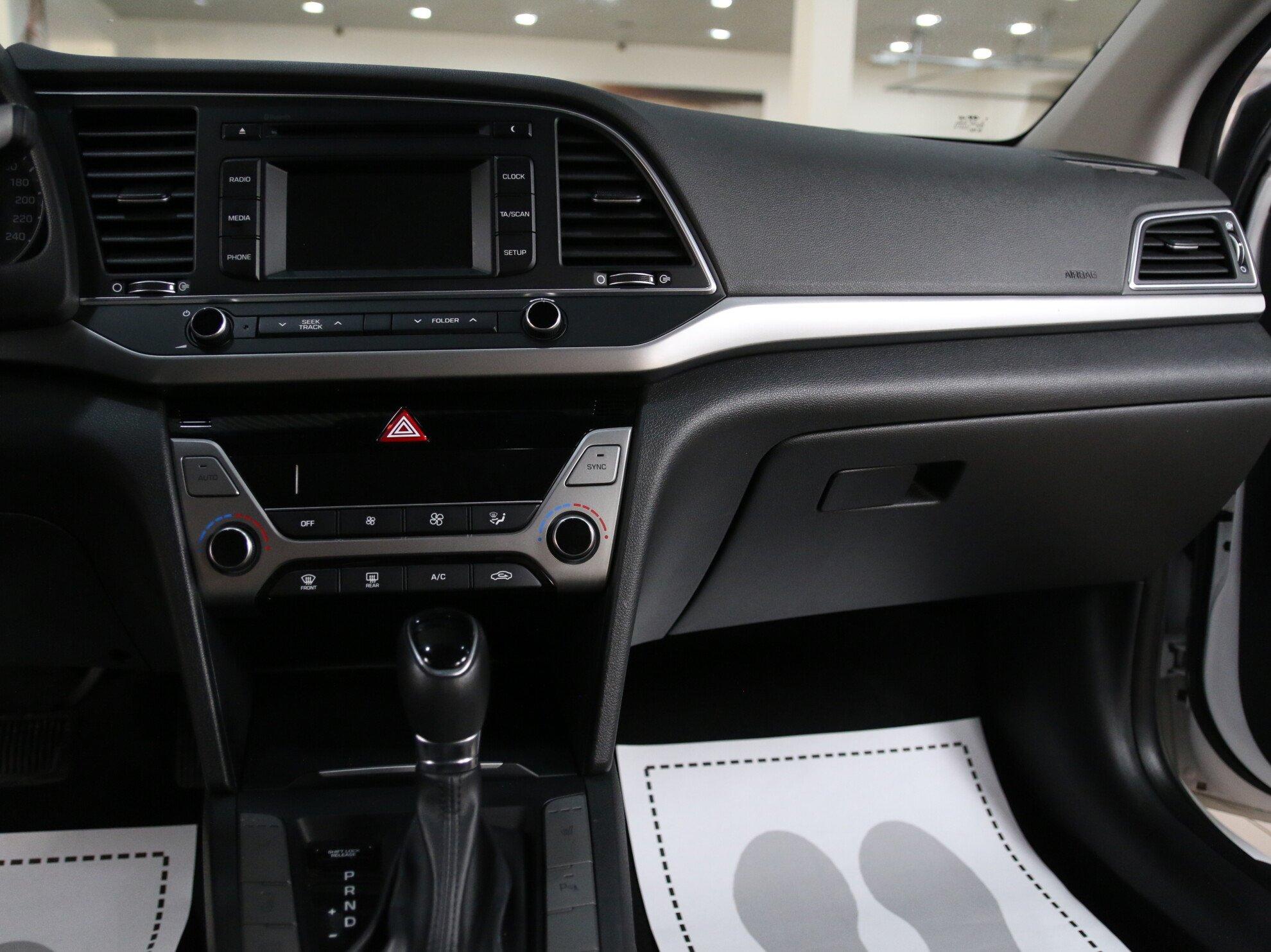 фото автомобиля 11