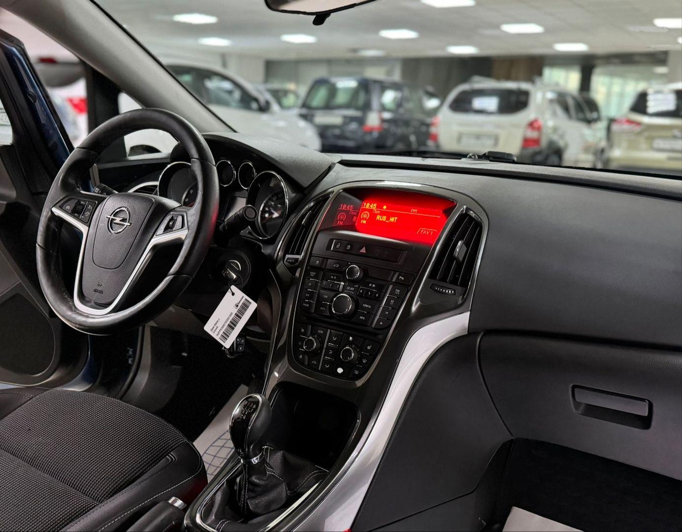 Opel Astra