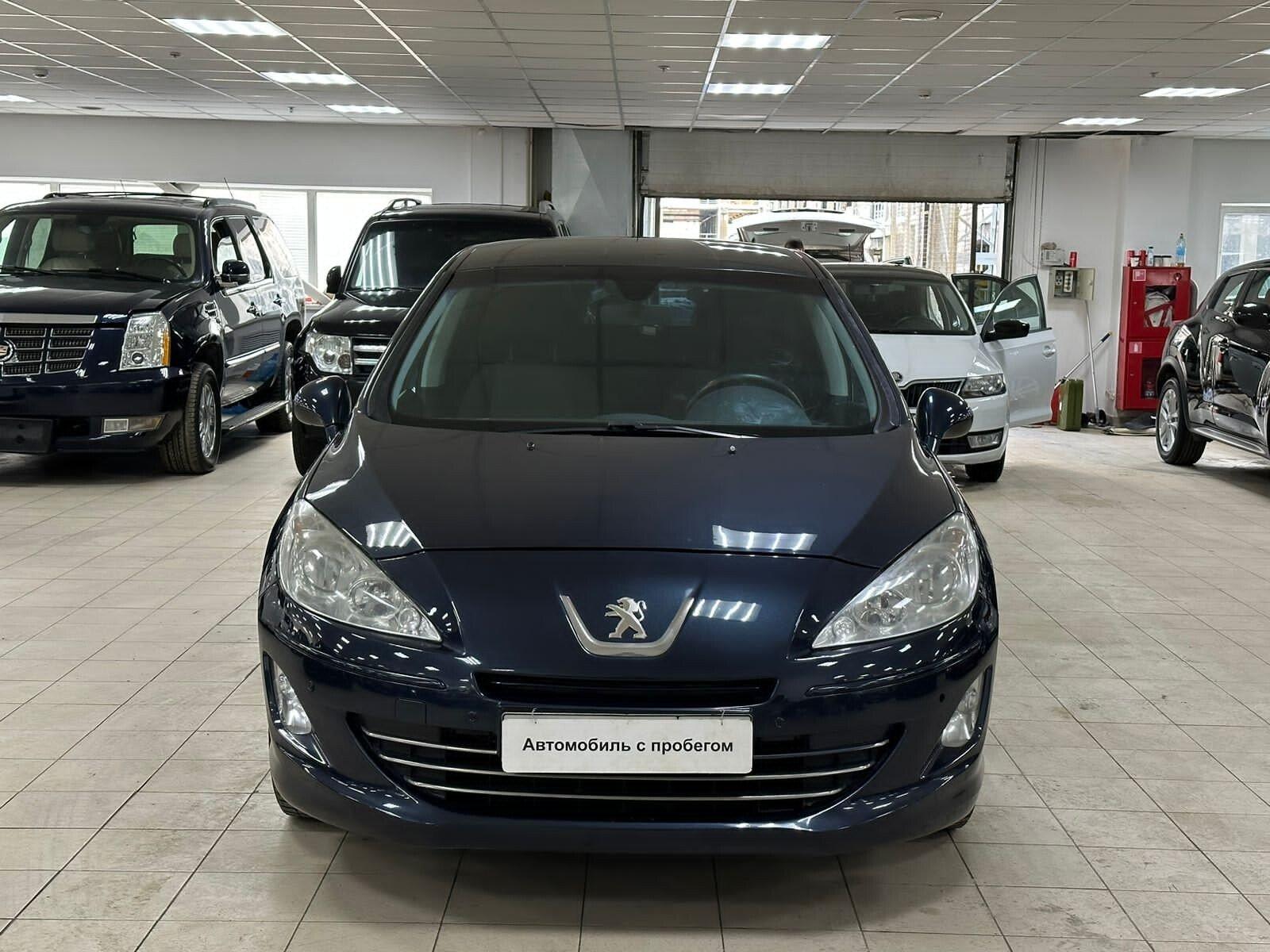Peugeot 408