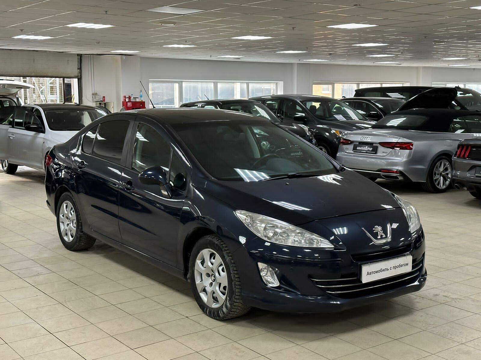 Peugeot 408