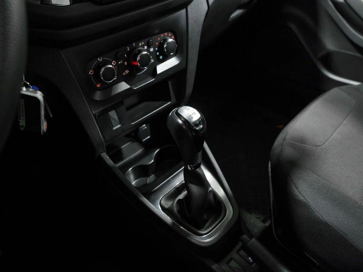 фото автомобиля 7