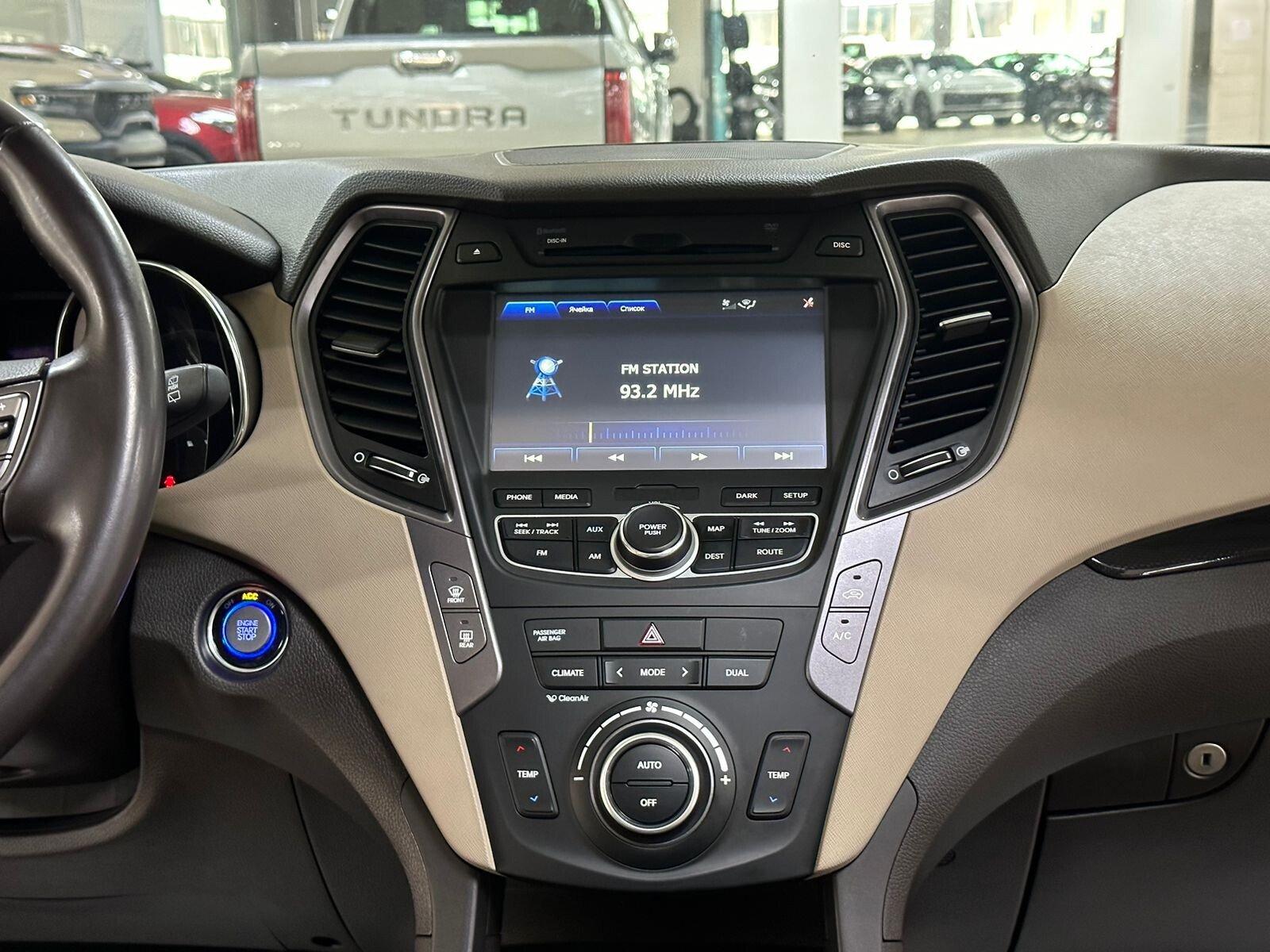 Hyundai Santa Fe