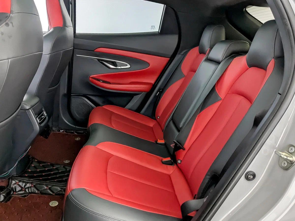 фото автомобиля 15