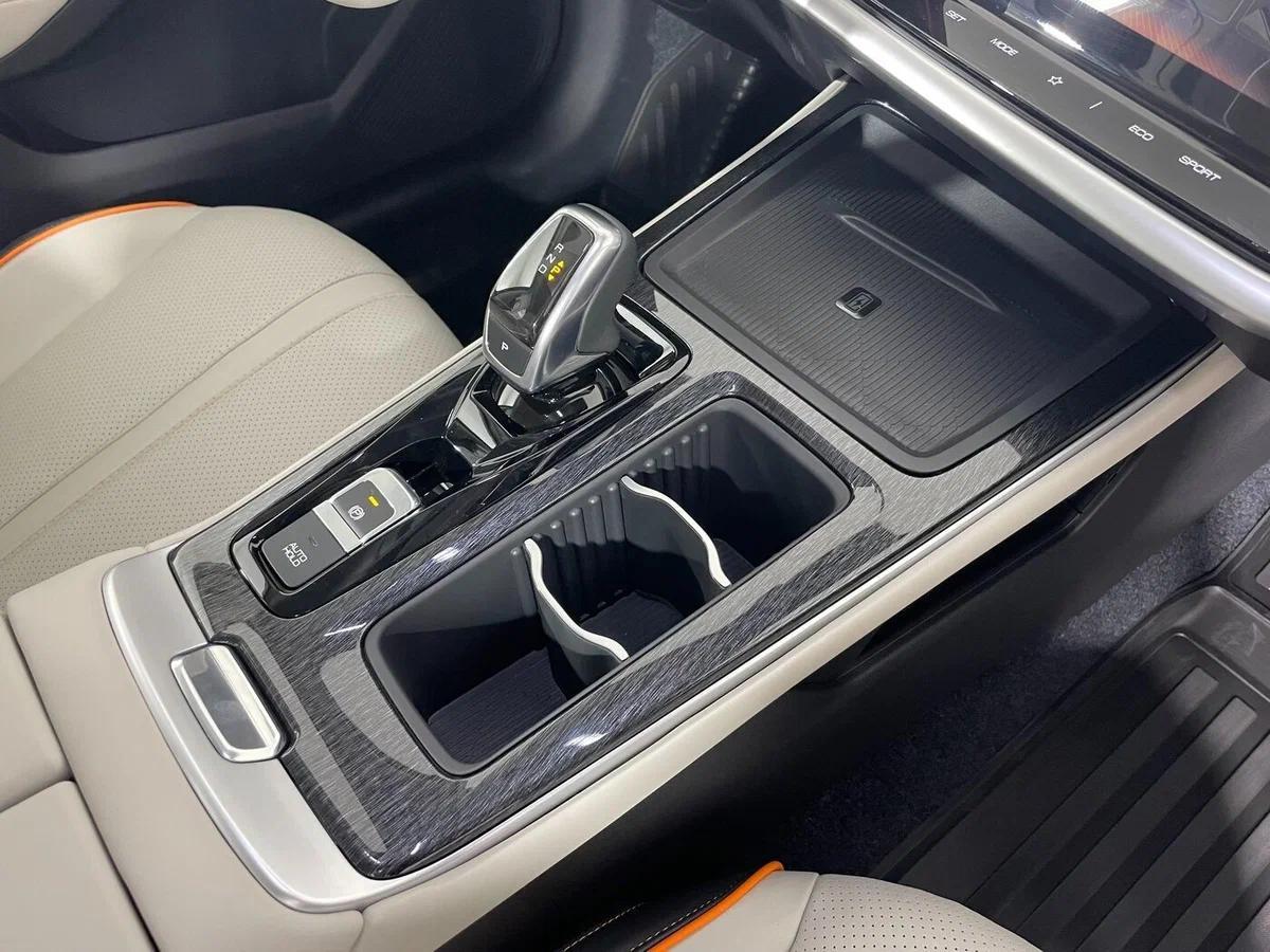 фото автомобиля 10