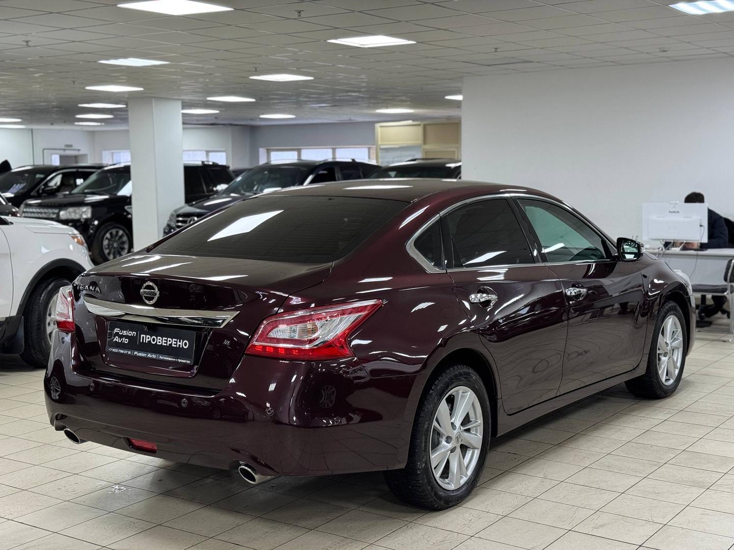 Nissan Teana