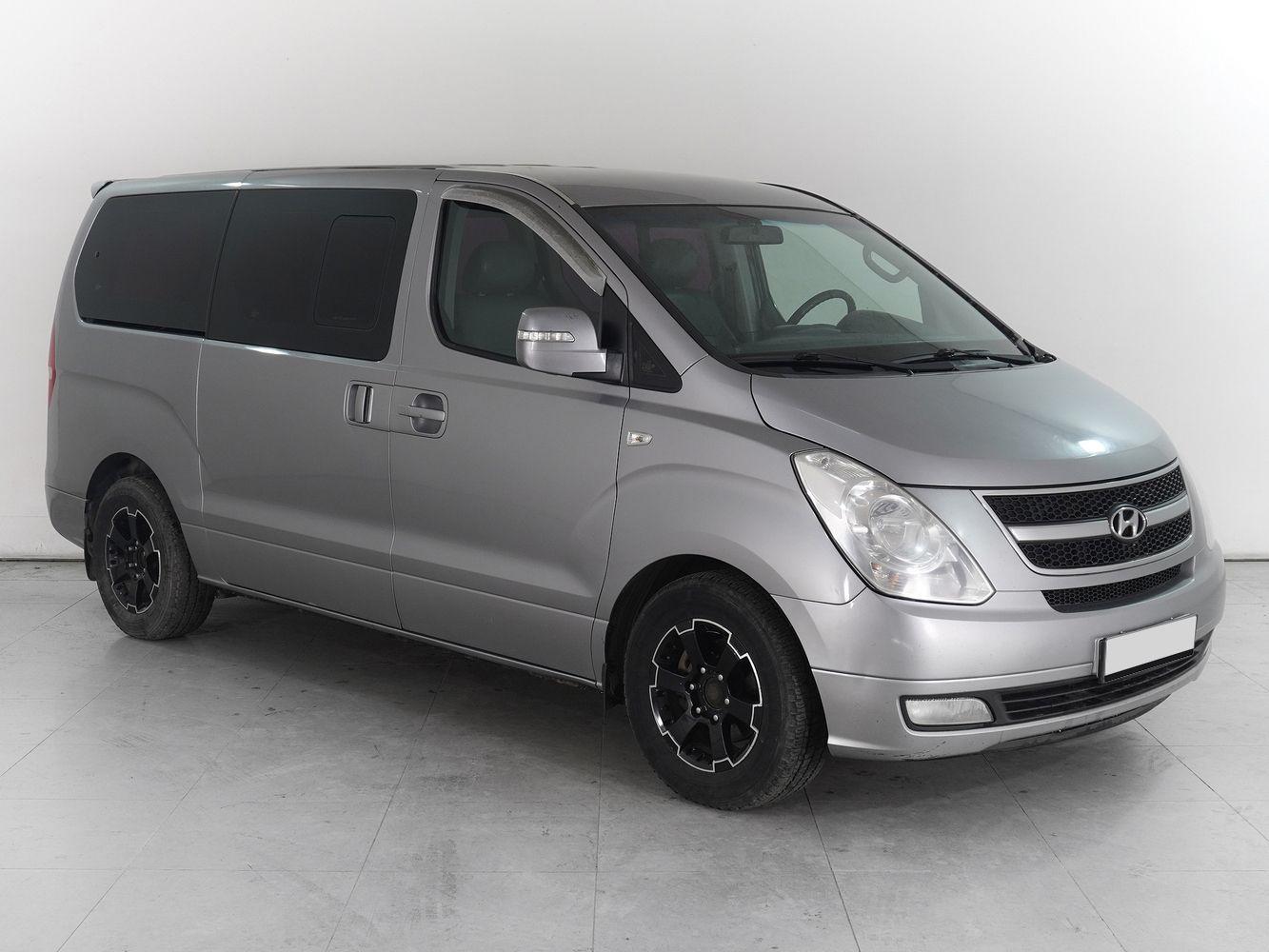 Hyundai Grand Starex 2013