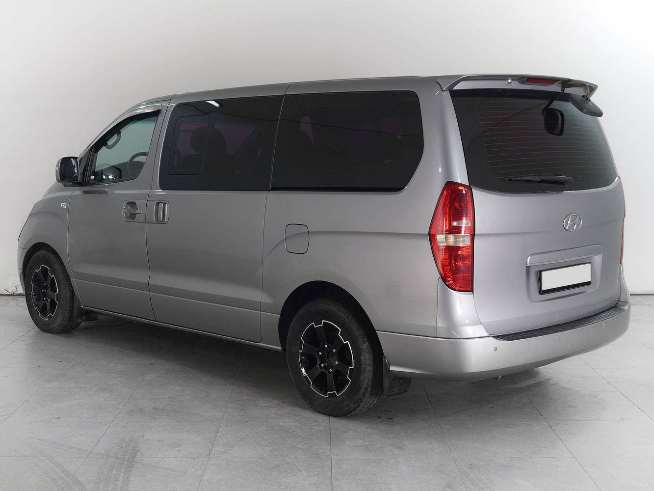 Hyundai Grand Starex, 2013