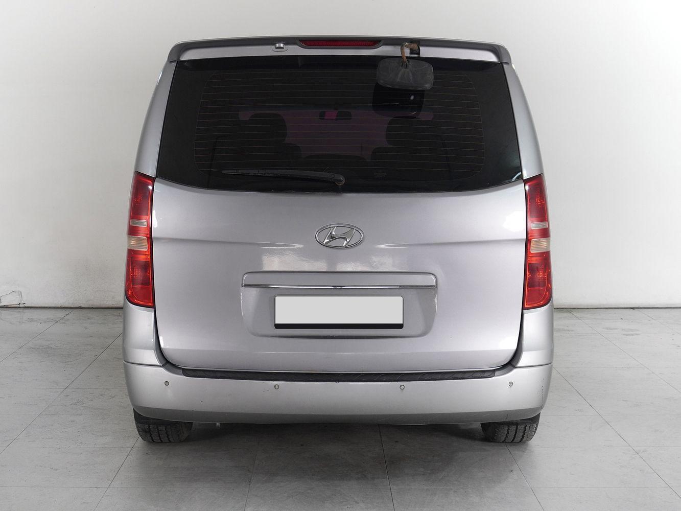 Hyundai Grand Starex, 2013