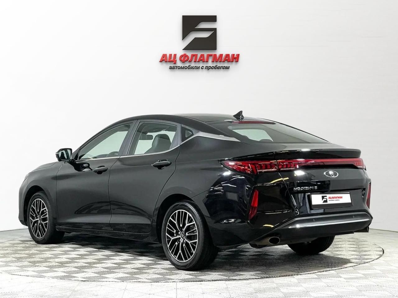 фото автомобиля 3