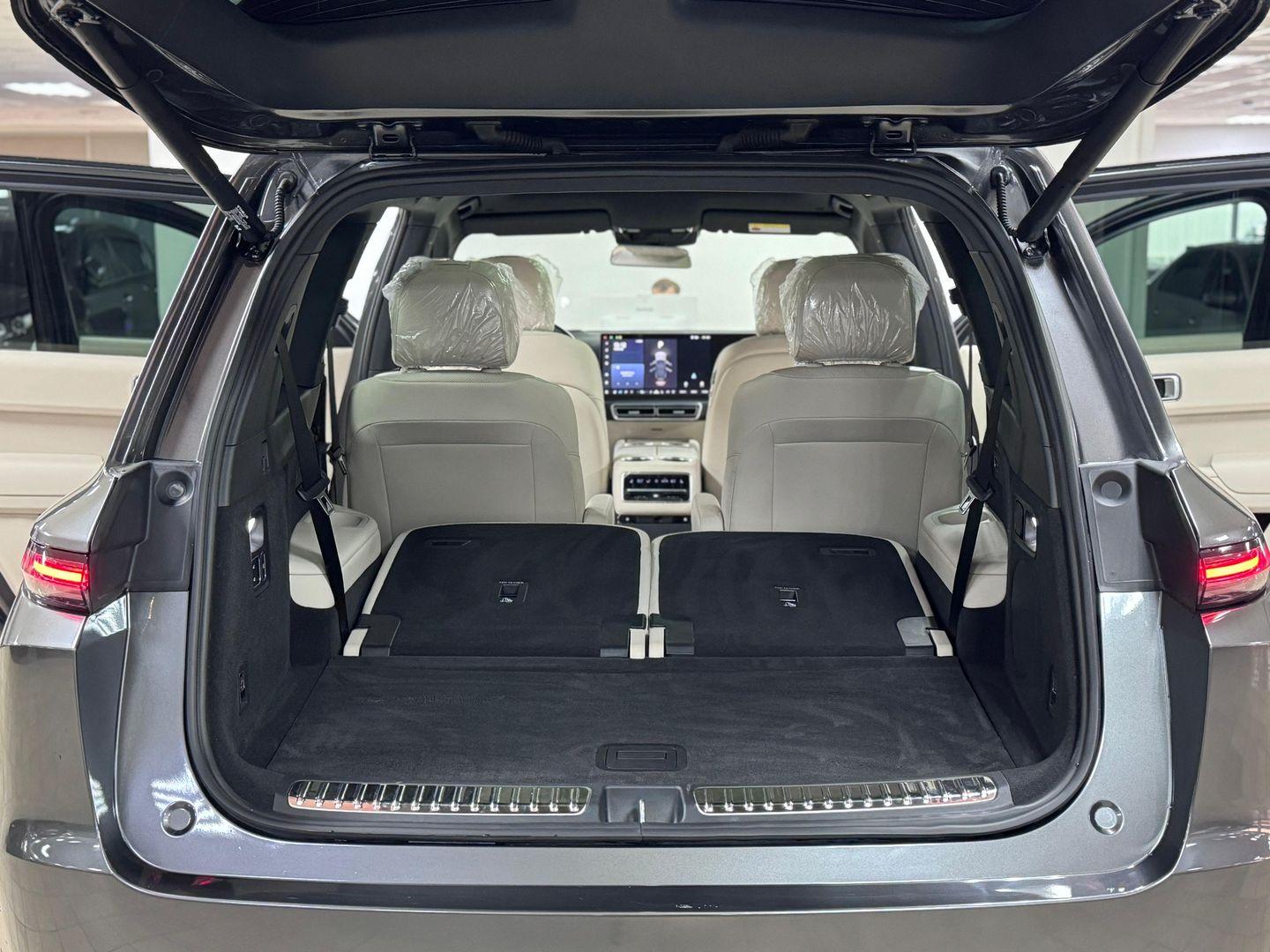 Li Auto (Lixiang) L9