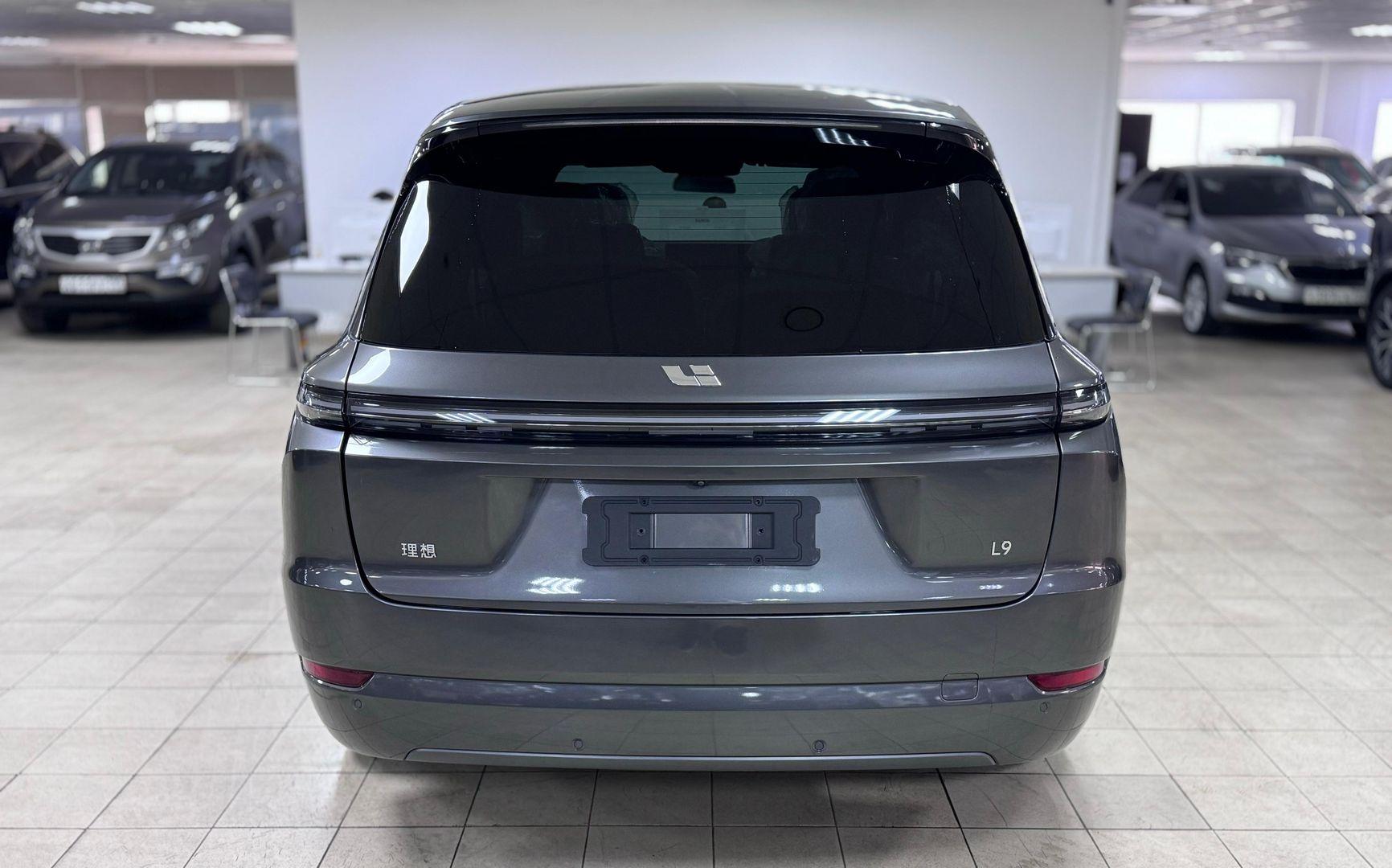 Li Auto (Lixiang) L9