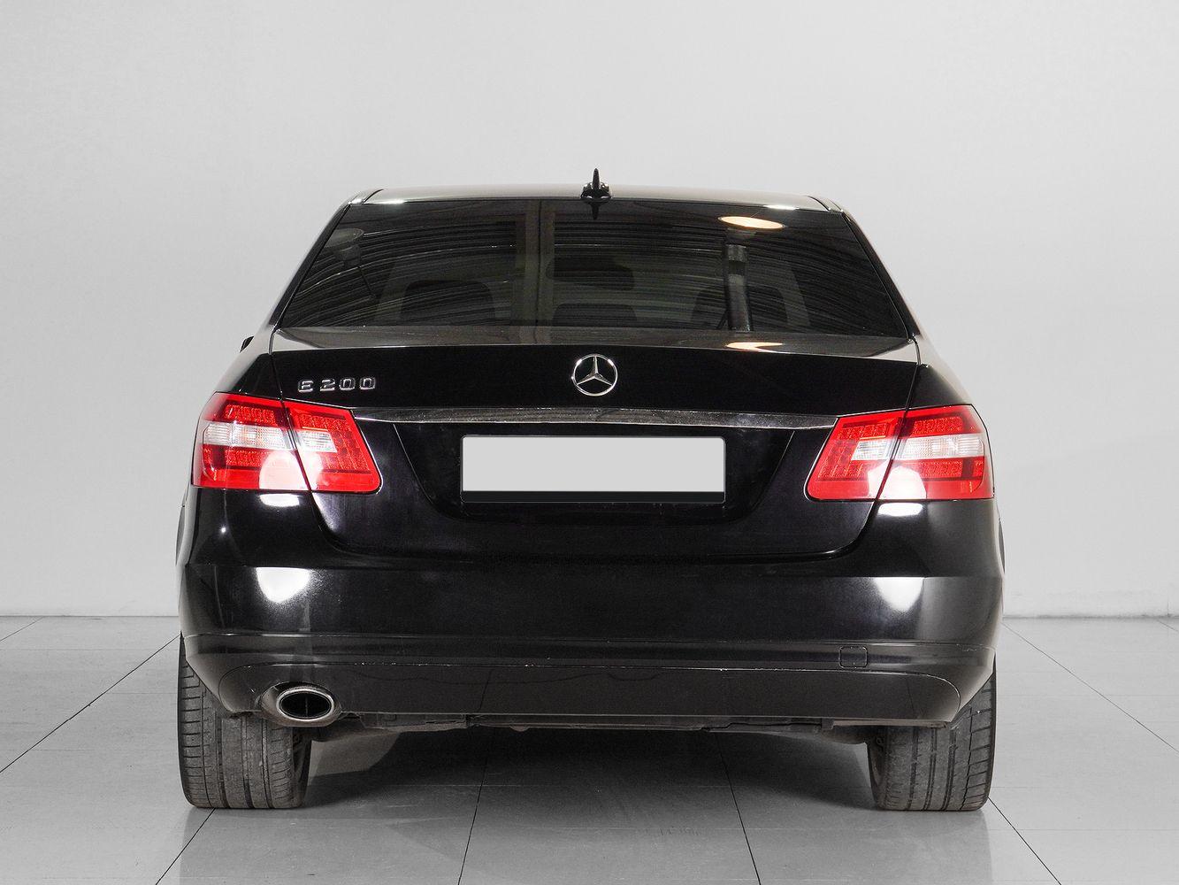 Mercedes-Benz E-Класс, 2013